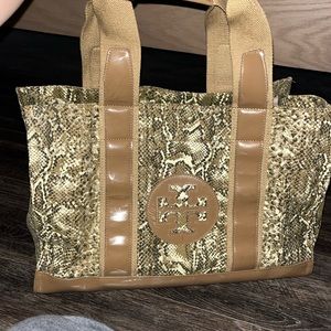 tory burch tote